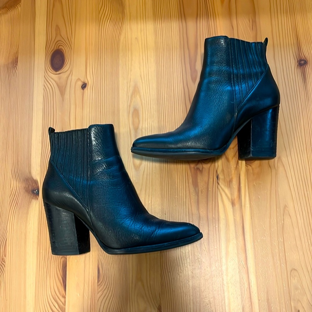 Marc fisher leather boots